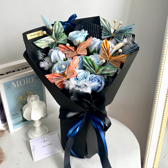 Cash butterfly w soap flower bouquet 03